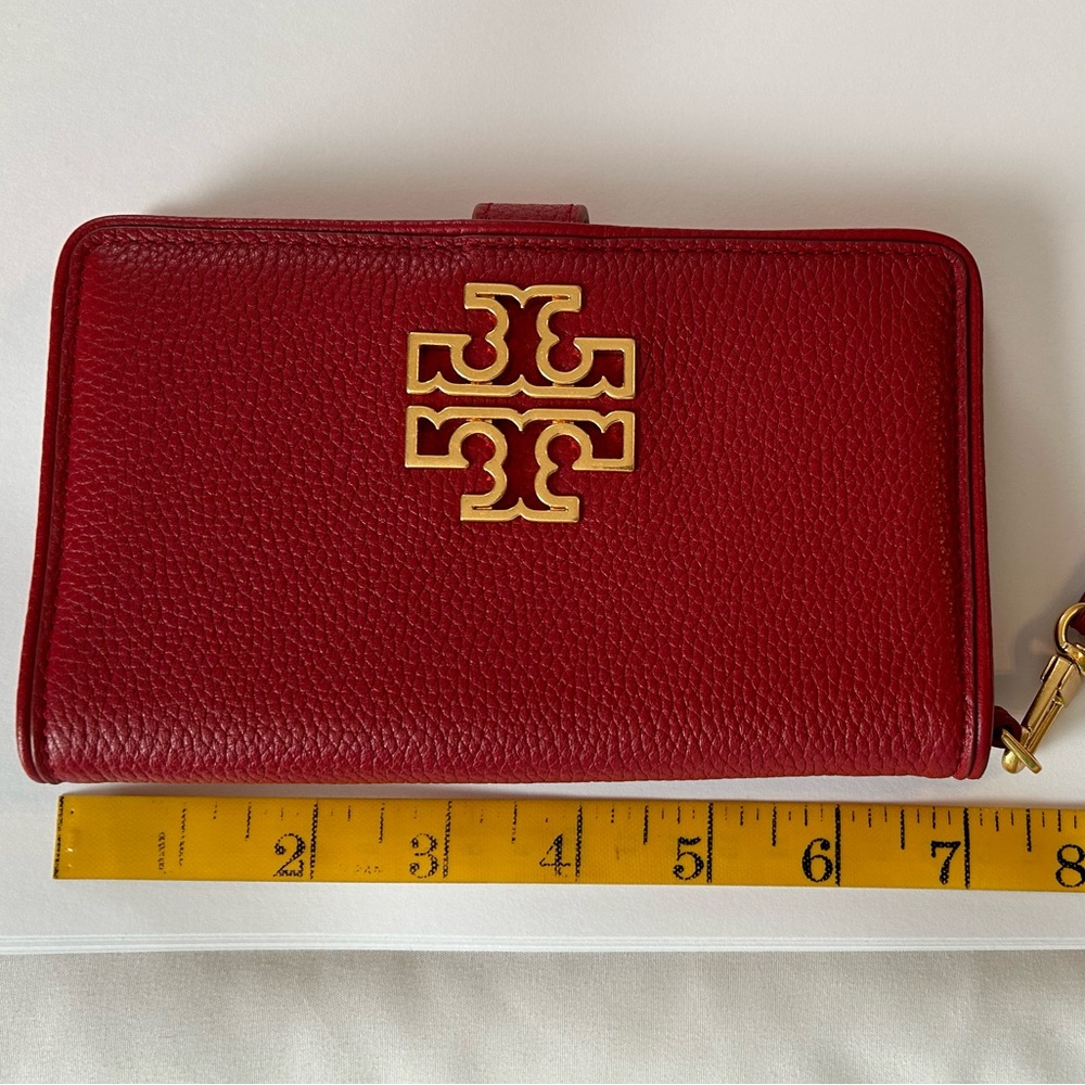 Tory Burch phone clutch wallet wristlet